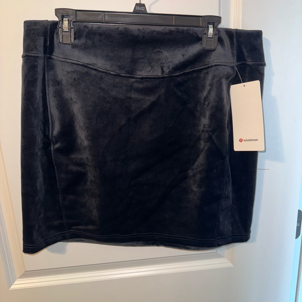 lululemon athletica Black Mini Pencil Skirt